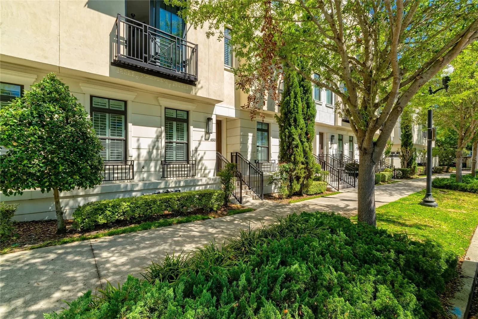 653 JACKSON, Orlando, FL 32801 2