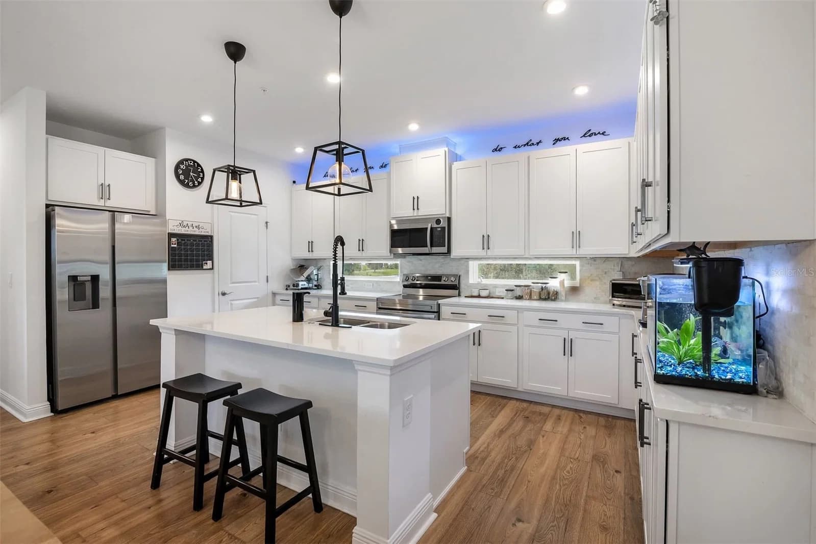 7251 NEMOURS 5
