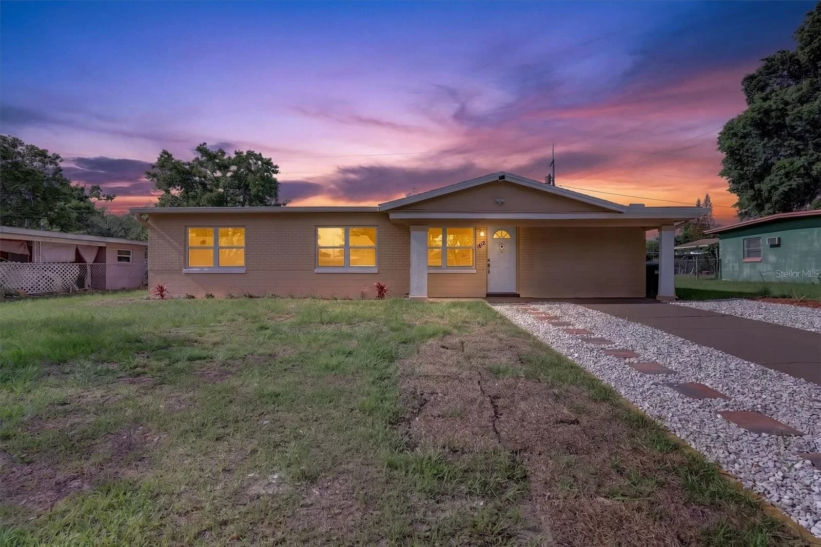1612 GRANT, Orlando, FL 32805