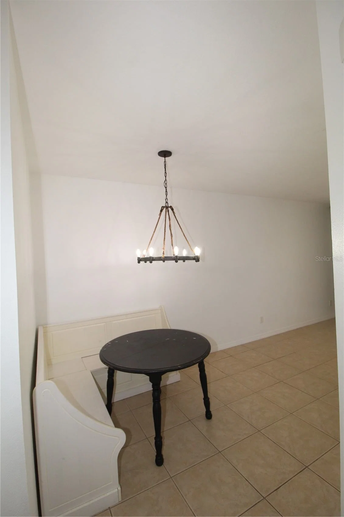10963 SAVANNAH WOOD 4