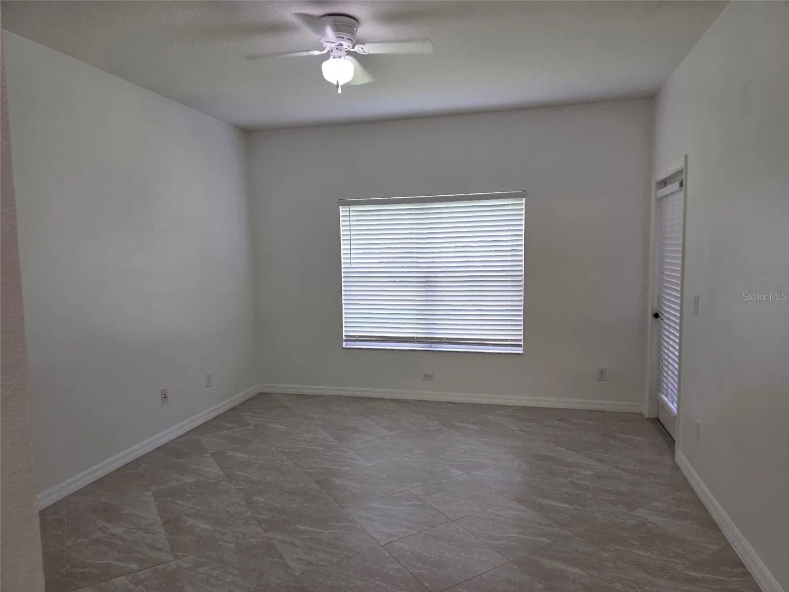 518 FERN LAKE 4