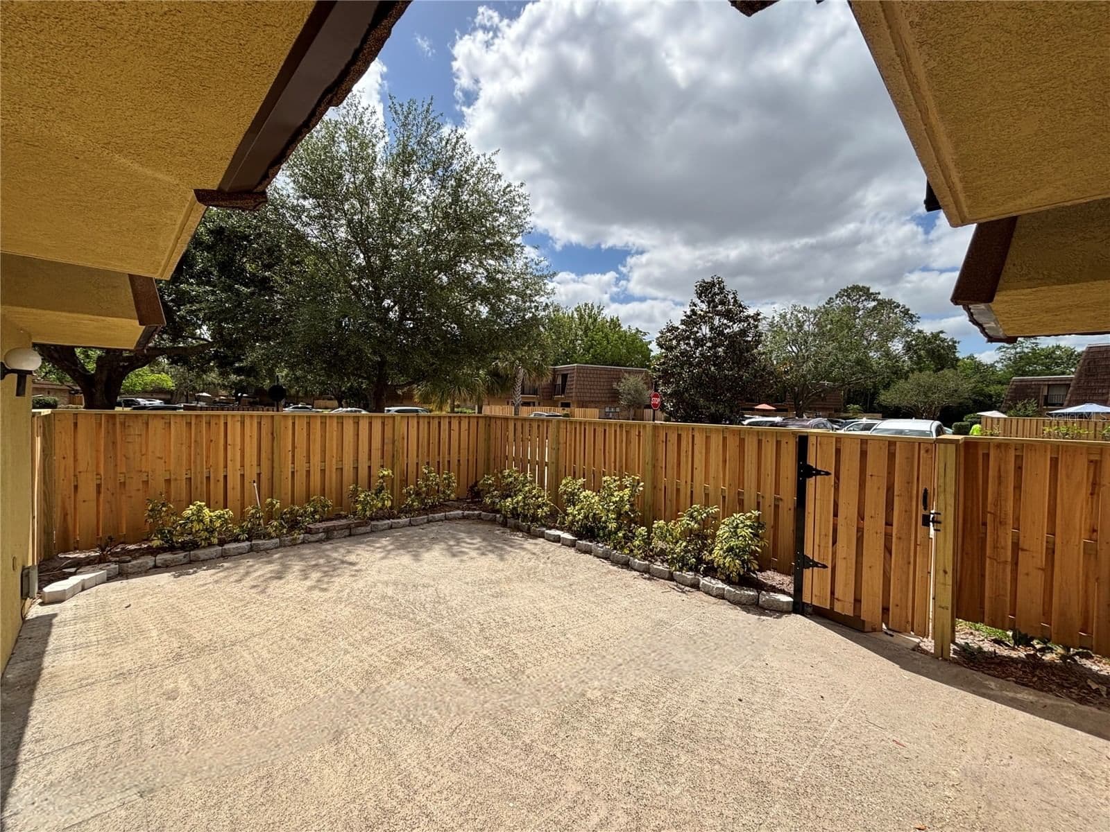 5341 BAMBOO, Orlando, FL 32811 3