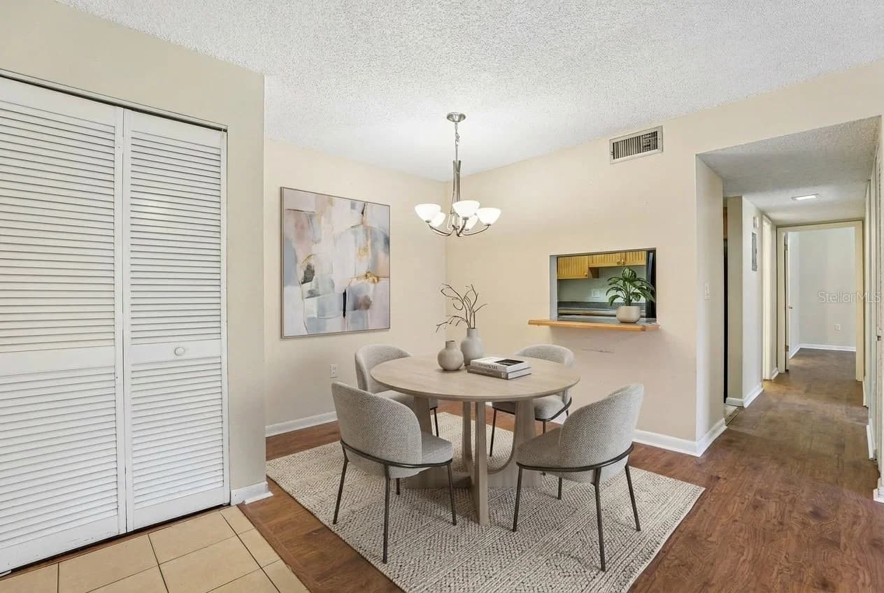 3252 SEMORAN, Orlando, FL 32822 3