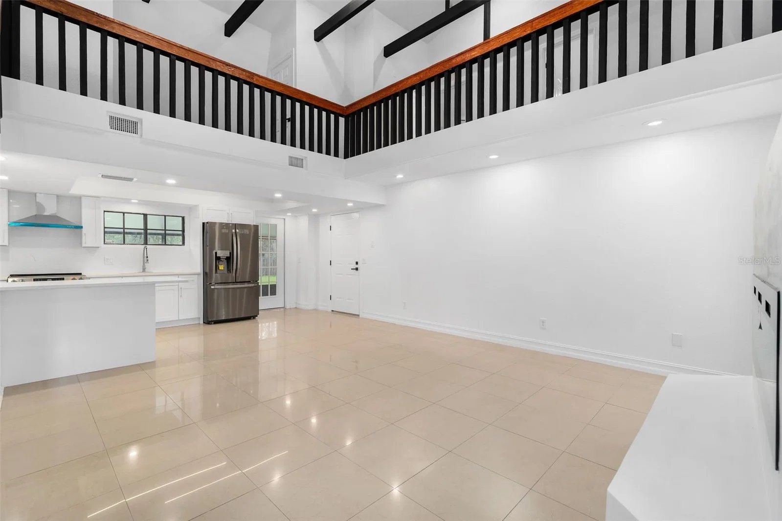 4221 GREENFERN 5