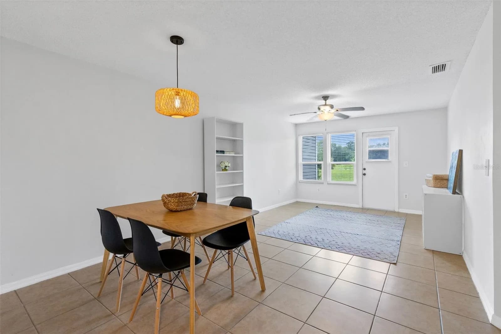 9514 DARIEN, Orlando, FL 32817 3