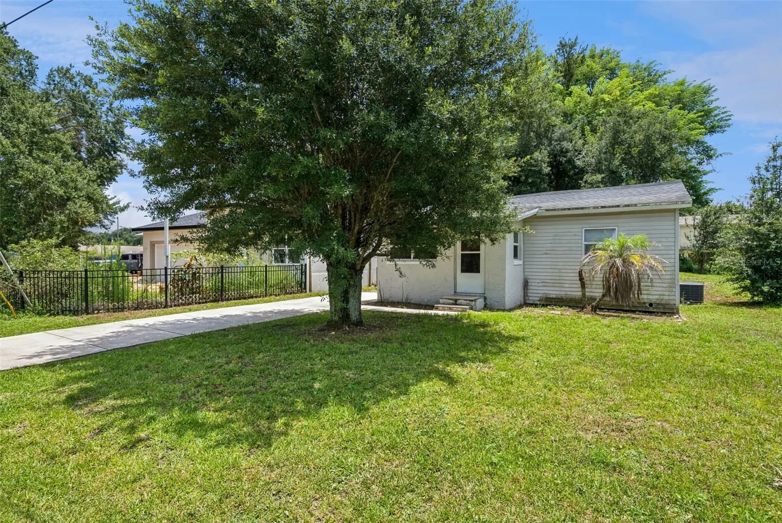 5000 HUPPEL, Orlando, FL 32811 2