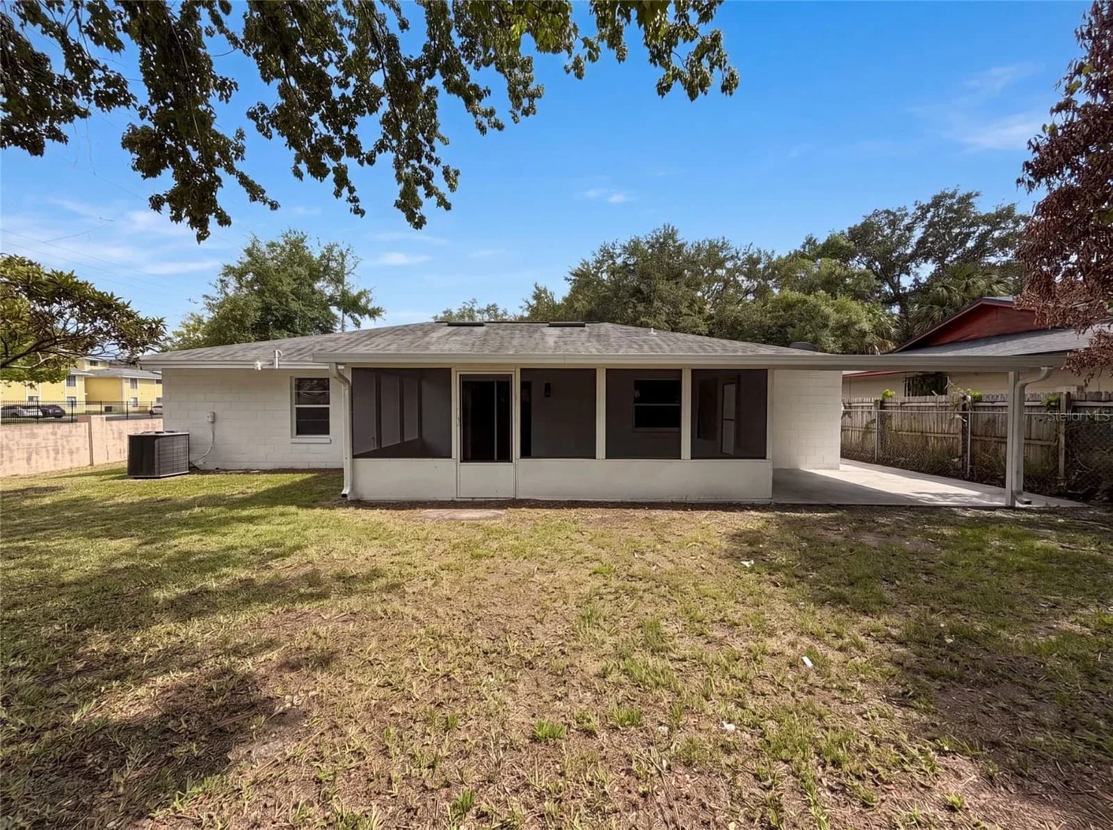 2401 MYAKKA 5