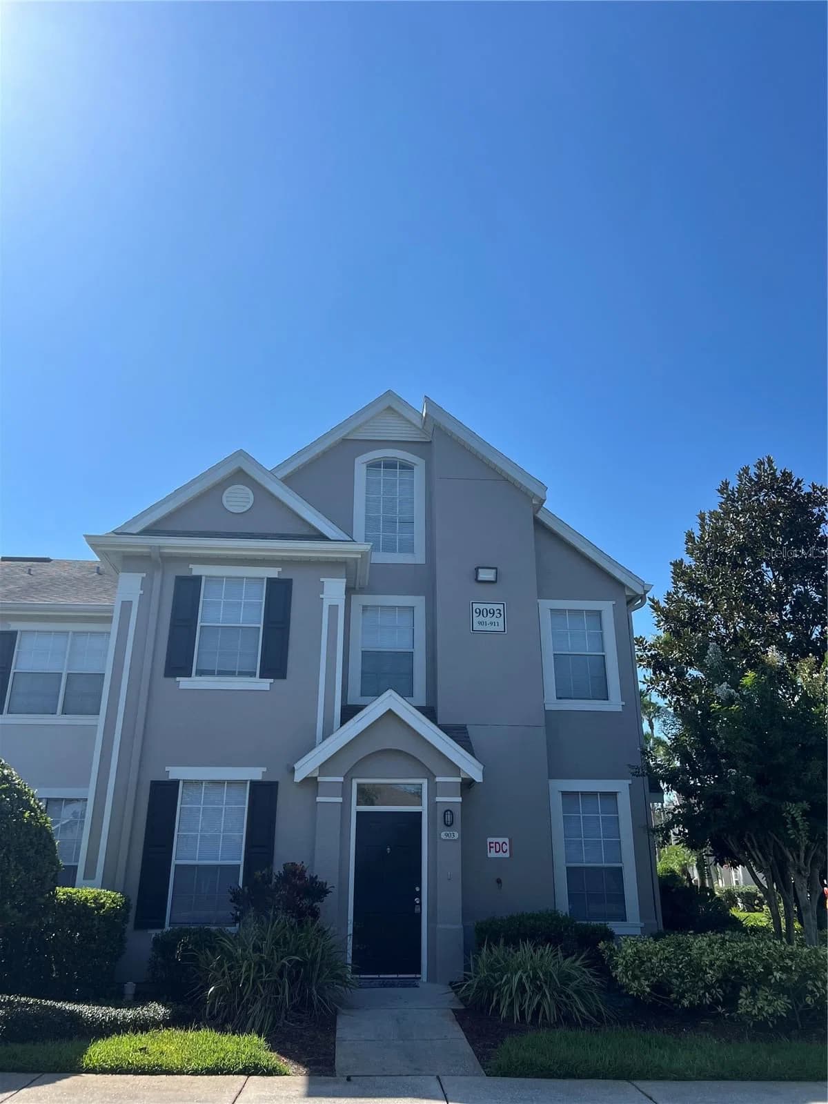 9093 LEE VISTA, Orlando, FL 32829