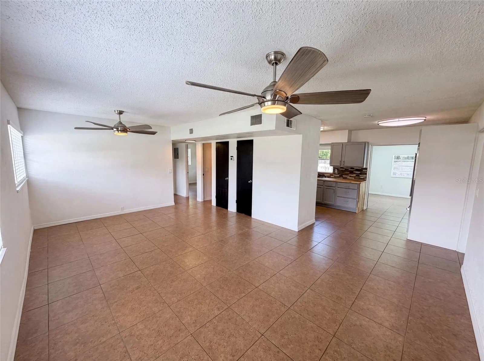 1907 SUE ANN, Orlando, FL 32817 3