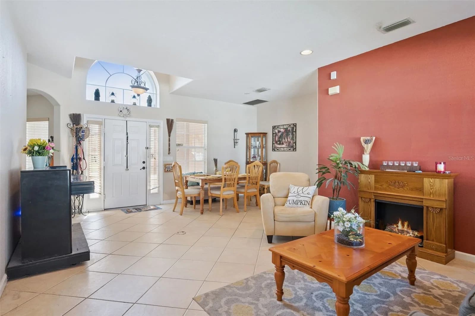 2930 WHITE CEDAR 5