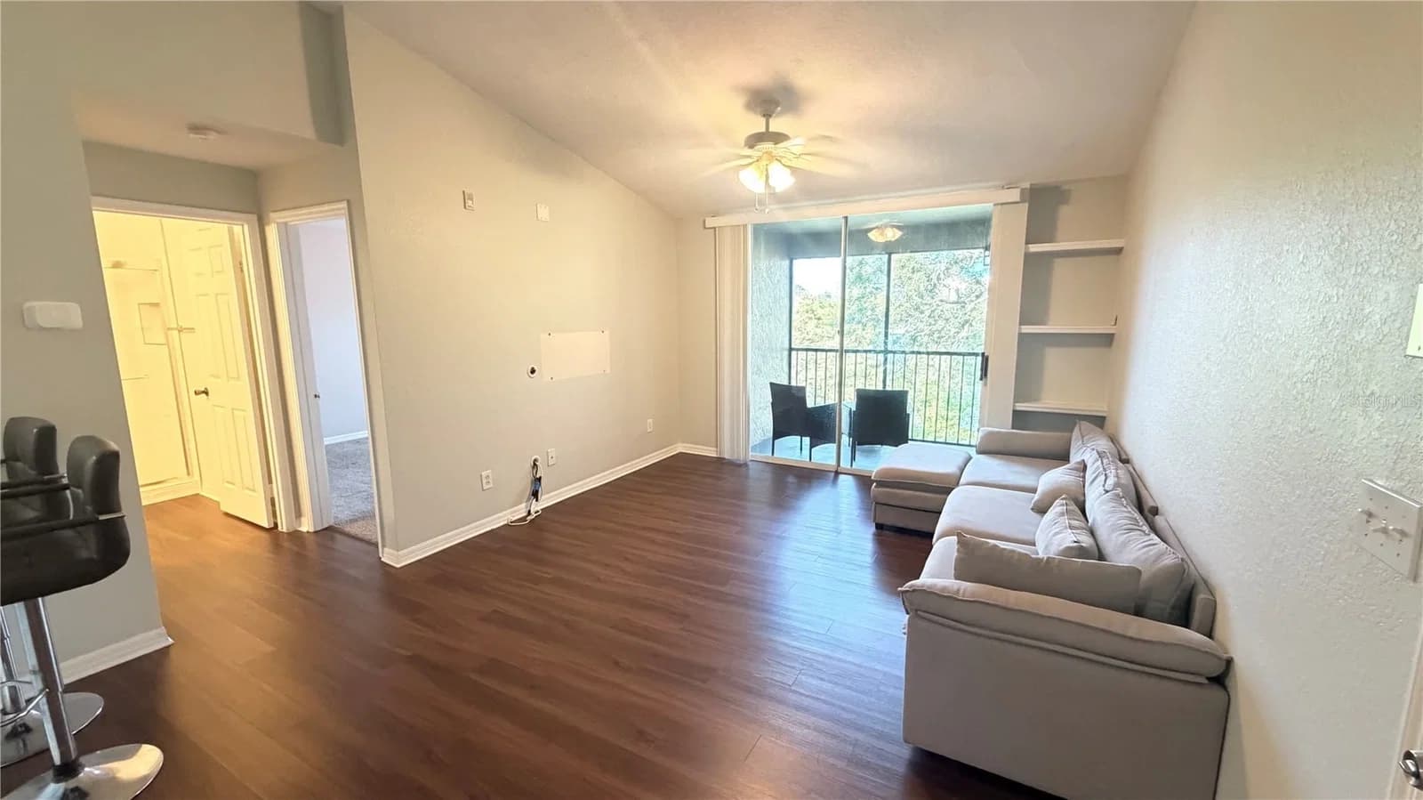 8849 LATREC, Orlando, FL 32819 3