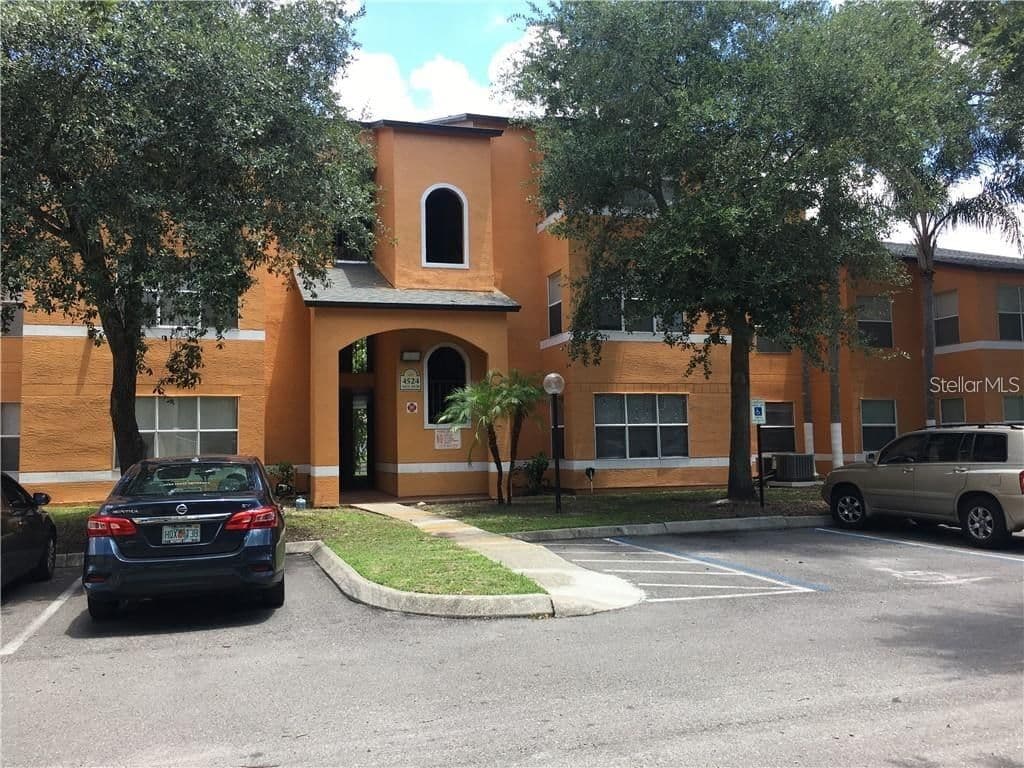4524 COMMANDER, Orlando, FL 32822