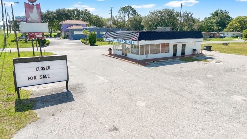 9710 COLONIAL, Orlando, FL 32817