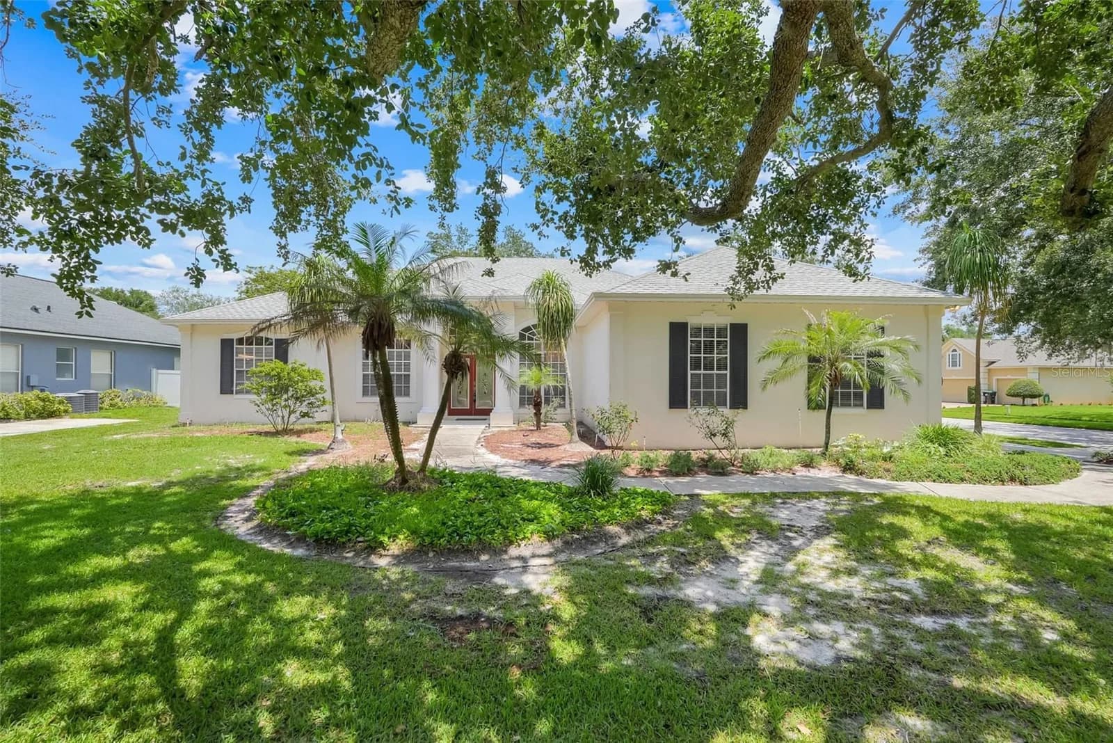 8003 BELSHIRE, Orlando, FL 32835