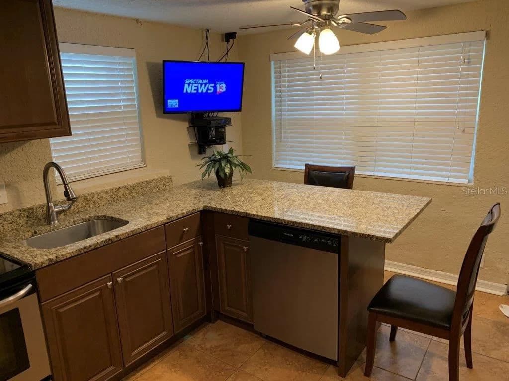 2512 MUSSELWHITE 5