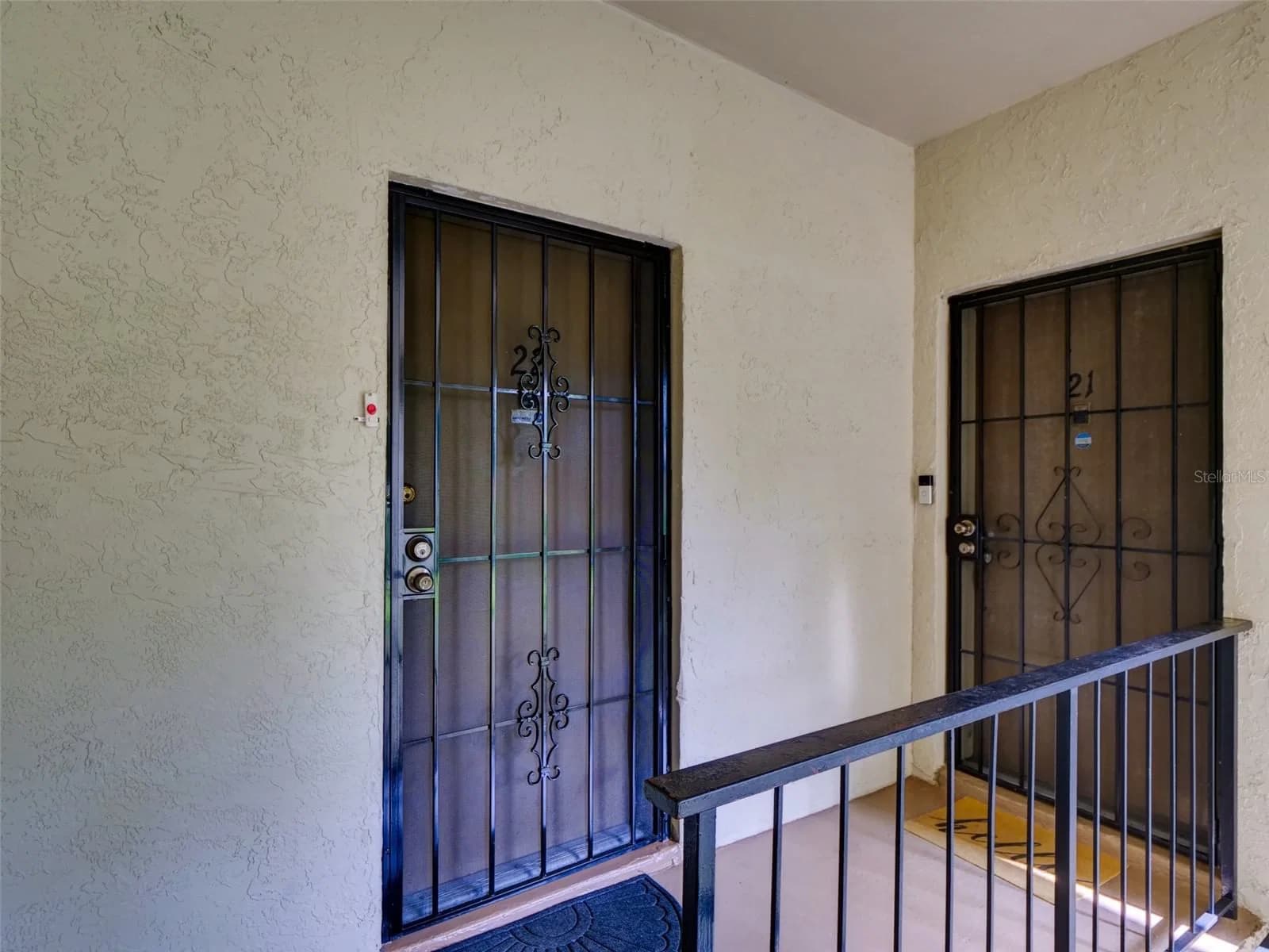 3242 SEMORAN, Orlando, FL 32822 2