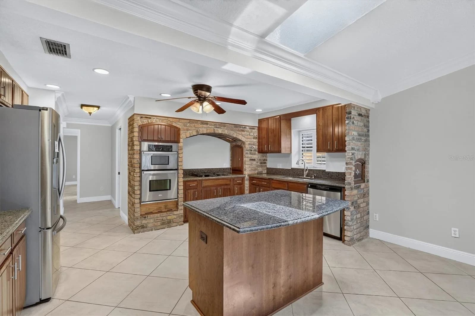 306 OAK ESTATES, Orlando, FL 32806 2