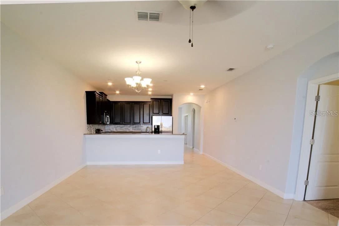 1251 LONG COVE 5