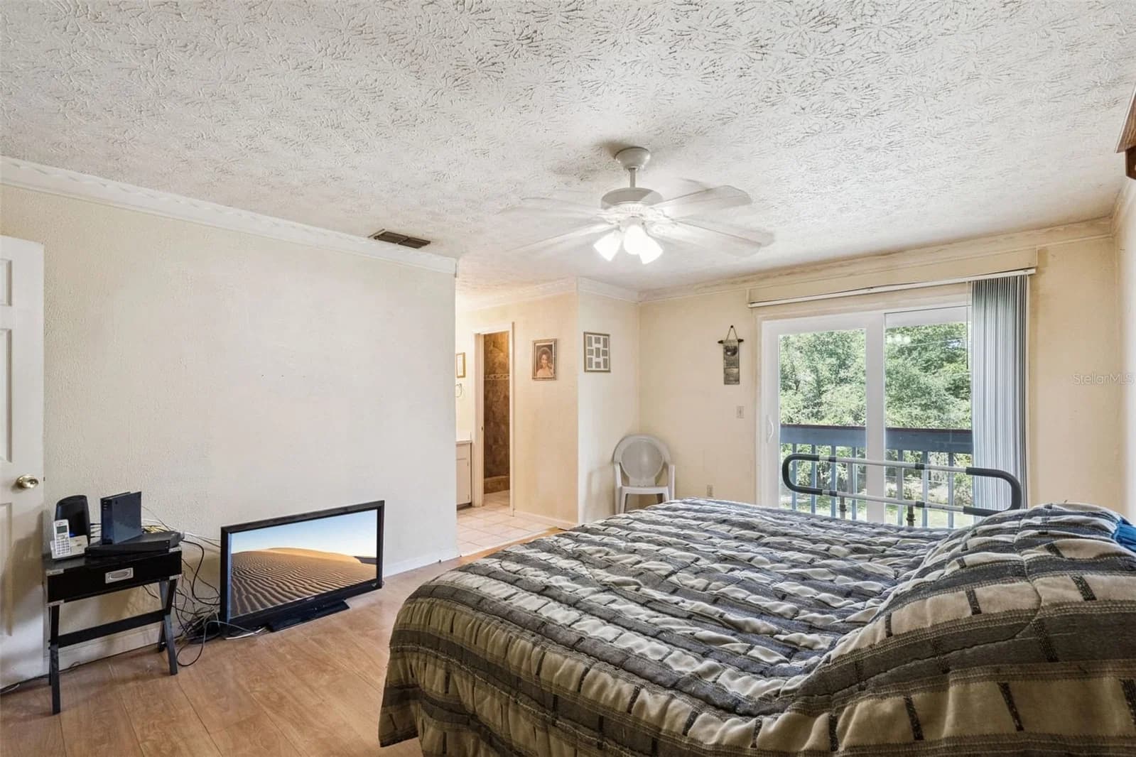 1869 KINGS POINT 5