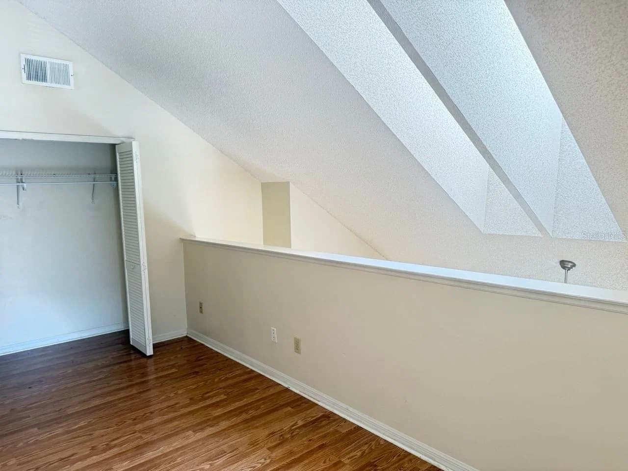 6088 WESTGATE 4