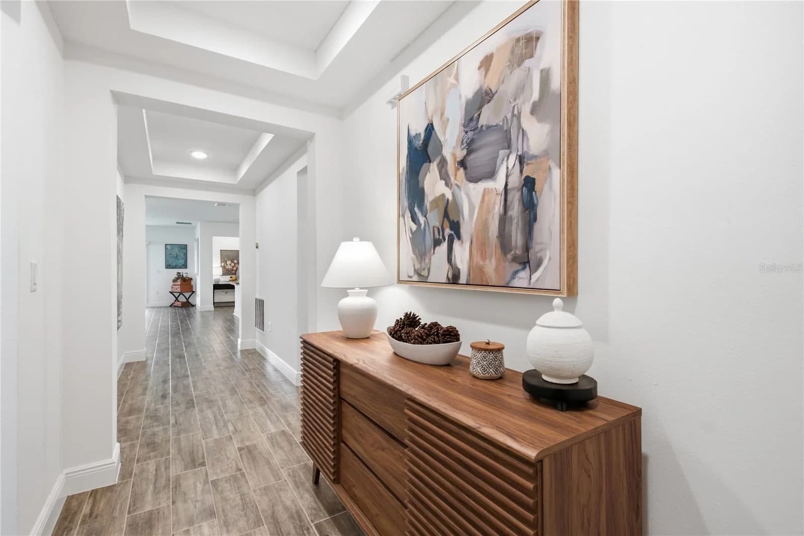 1111 OAK BLUFF 4