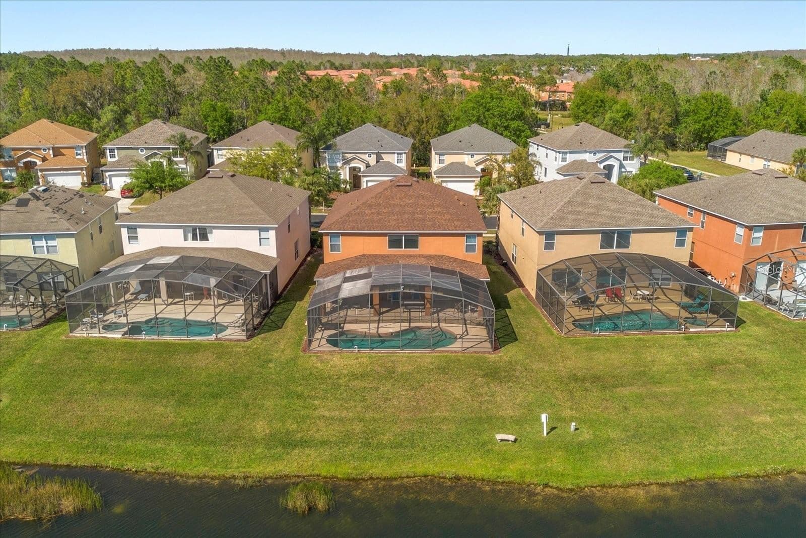 4692 GOLDEN BEACH 3