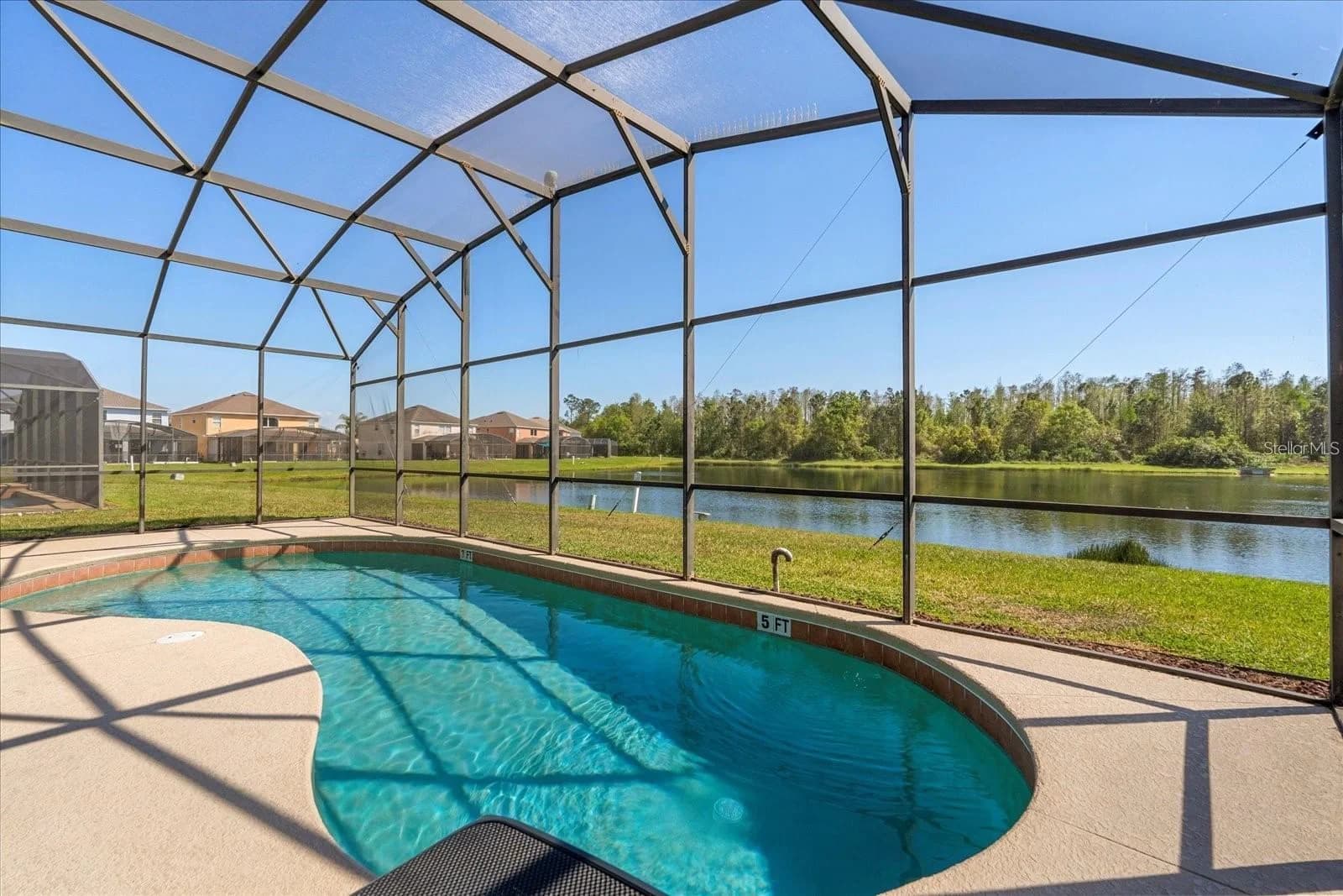 4692 GOLDEN BEACH 4