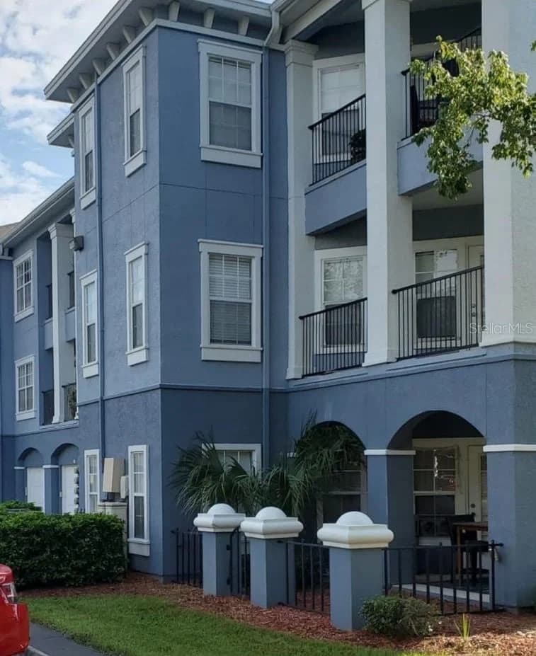 3621 CONROY, Orlando, FL 32839