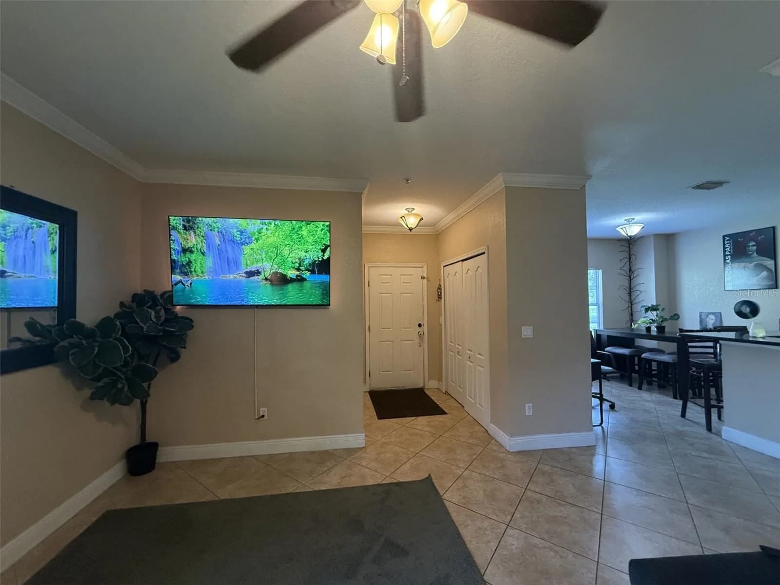 3721 LAKE ORLANDO, Orlando, FL 32808 2