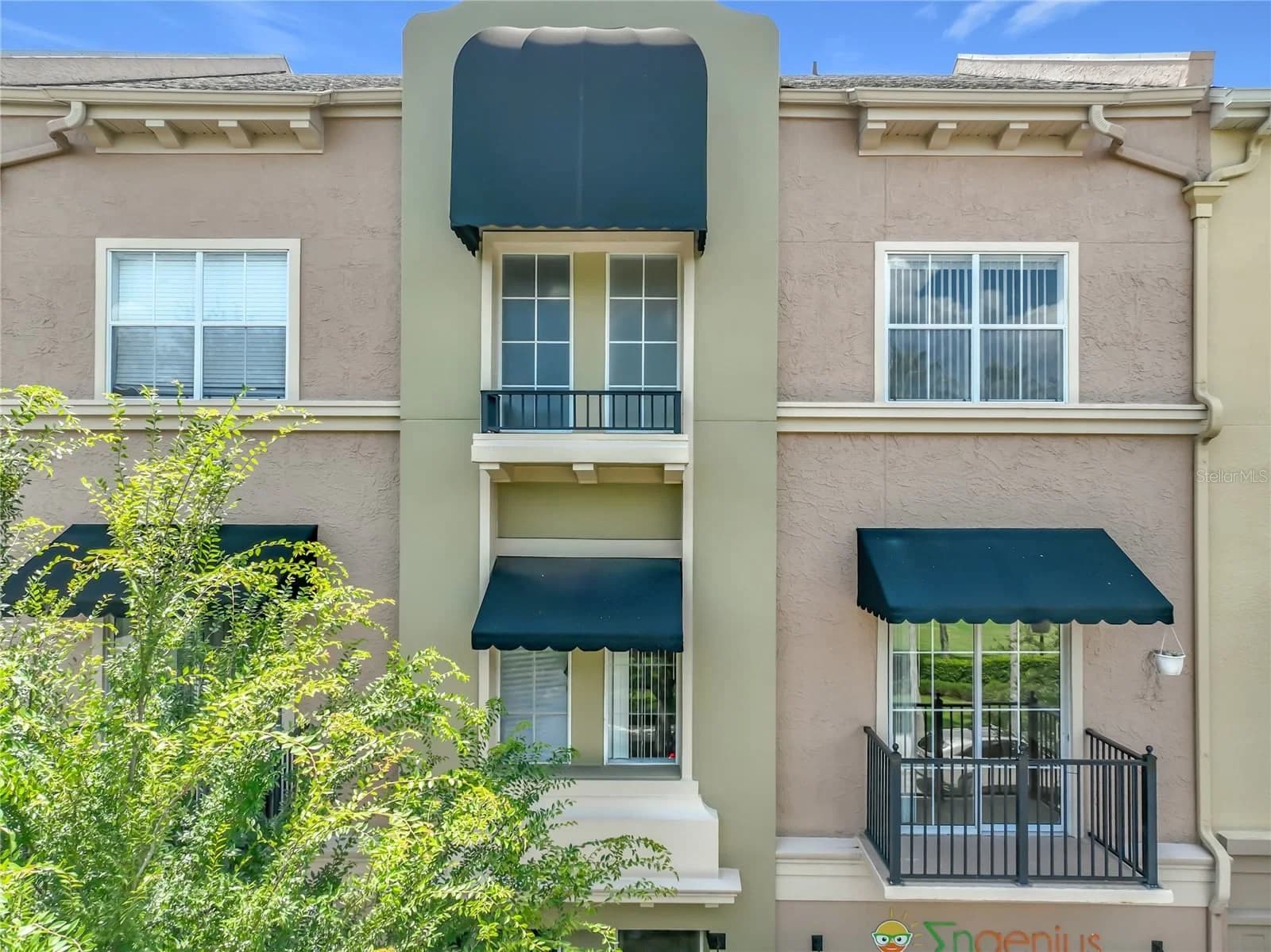 3716 AVALON PARK EAST 4