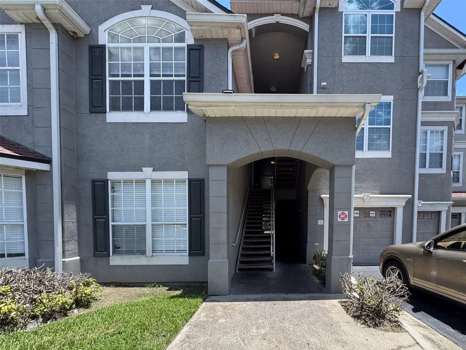3373 KIRKMAN, Orlando, FL 32811 2