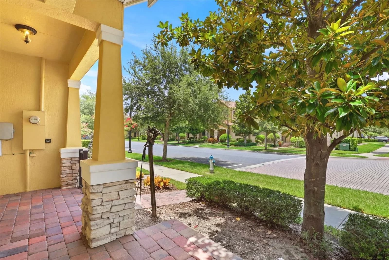 10016 EAGLE CREEK CENTER, Orlando, FL 32832 3