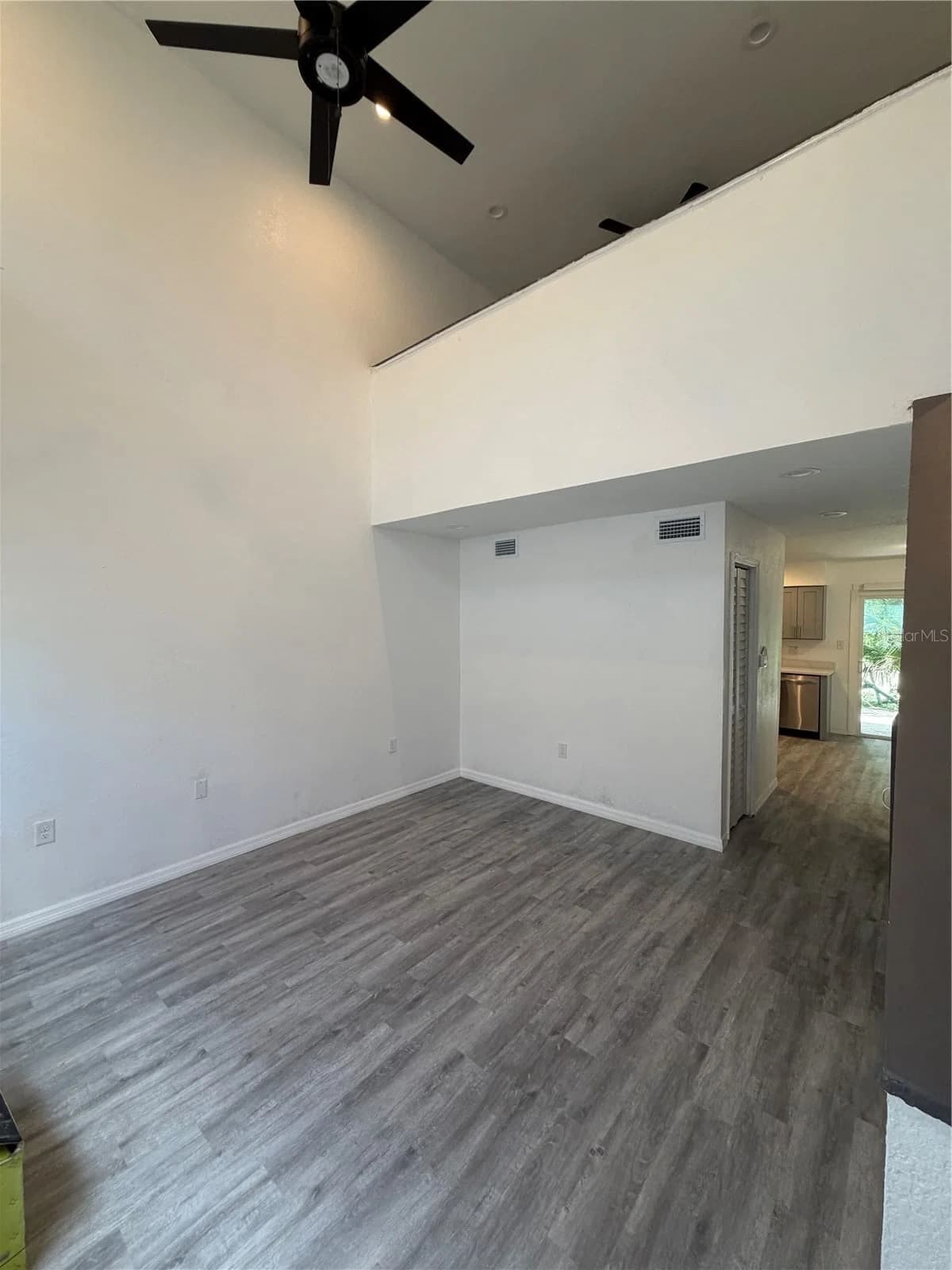 3924 CRAYRICH, Orlando, FL 32839 2