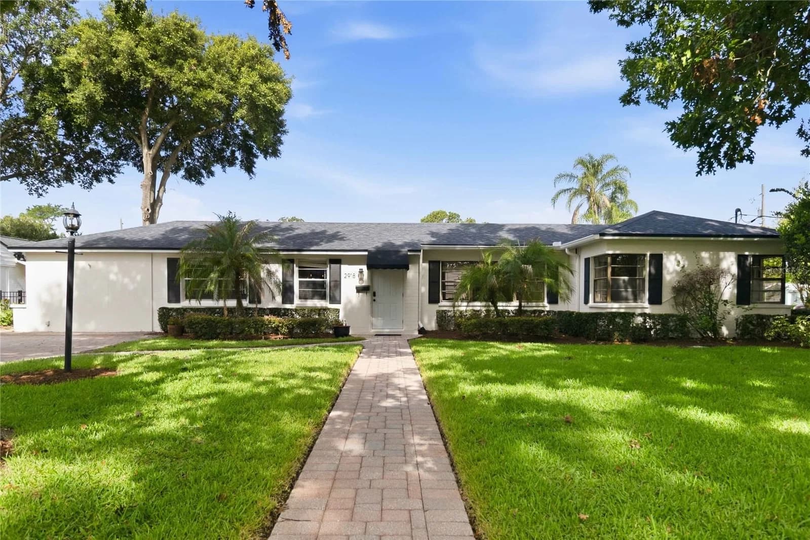 2918 CARL, Orlando, FL 32804