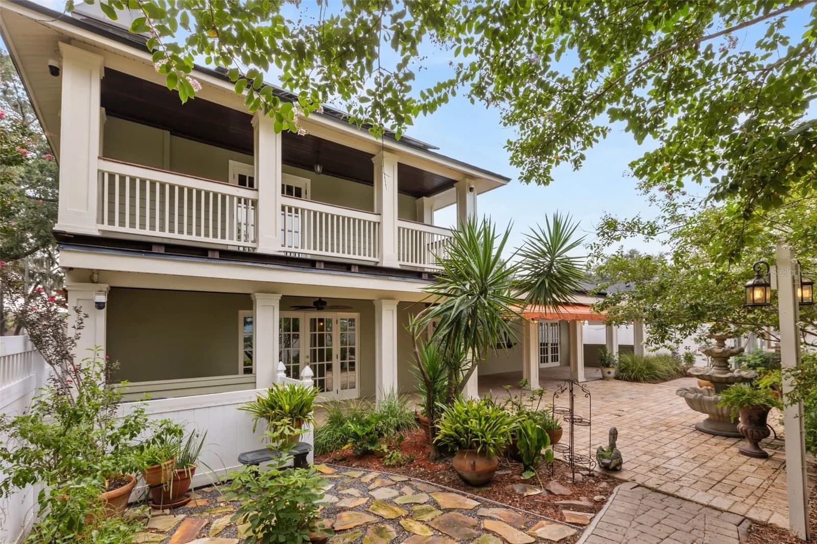 900 LENMORE, Orlando, FL 32812 2