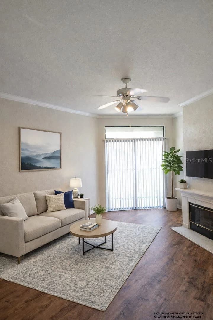 911 ORANGE, Orlando, FL 32801 2