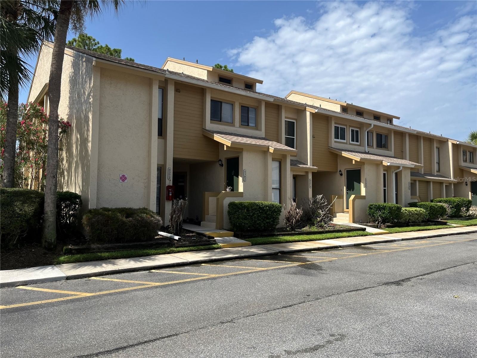 4372 MIDDLEBROOK, Orlando, FL 32811