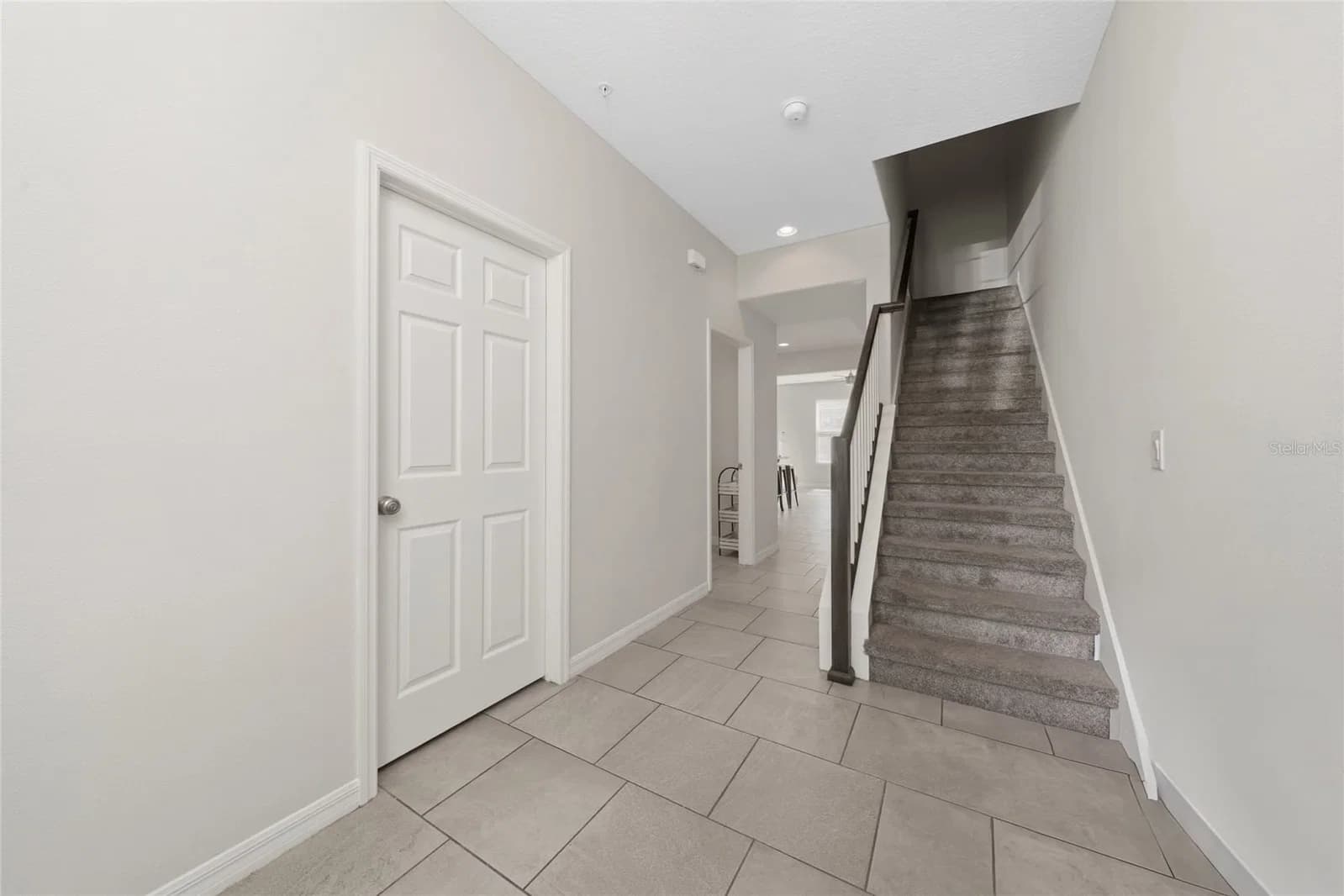 8659 VEDDER, Orlando, FL 32832 2