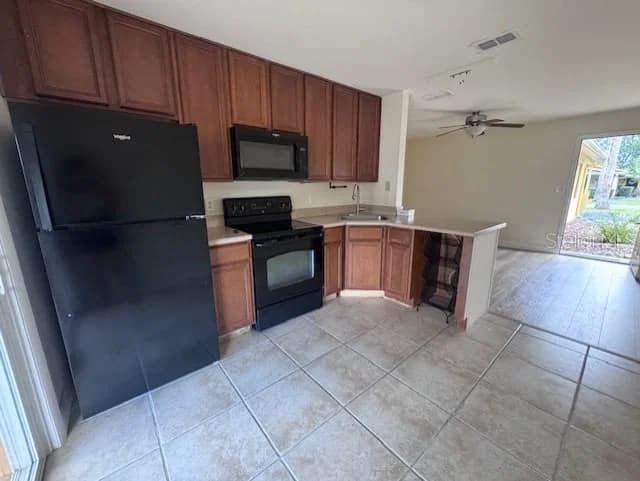 3152 BUMBY, Orlando, FL 32806 3