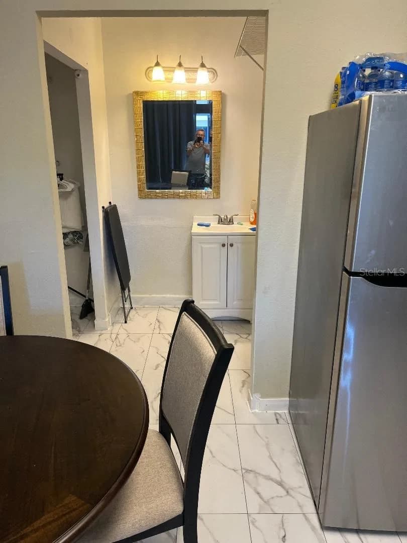 8421 ORANGE BLOSSOM TRAIL 4