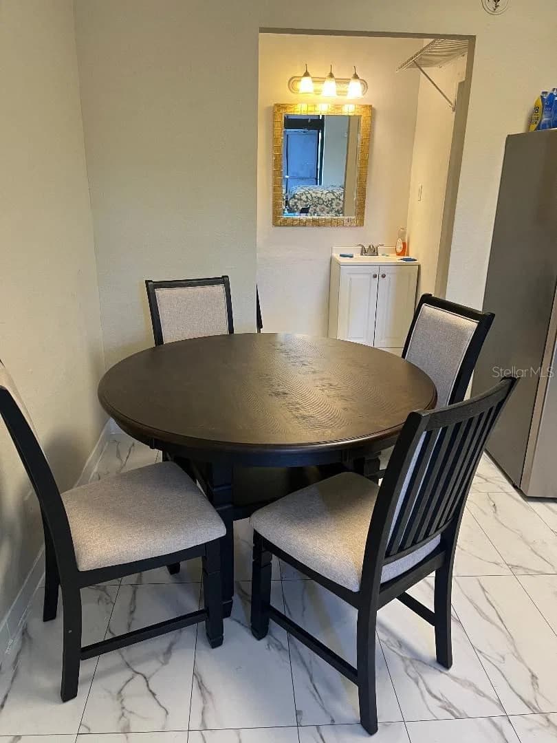 8421 ORANGE BLOSSOM TRAIL 5
