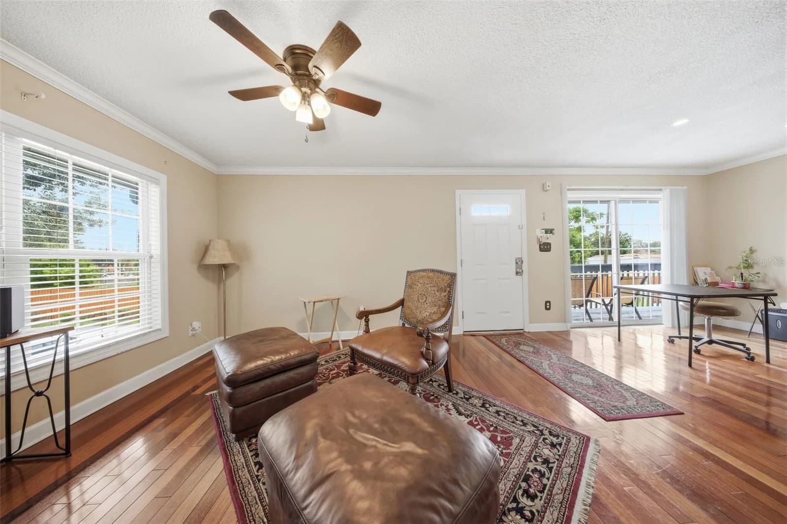 4890 CONWAY, Orlando, FL 32812 3
