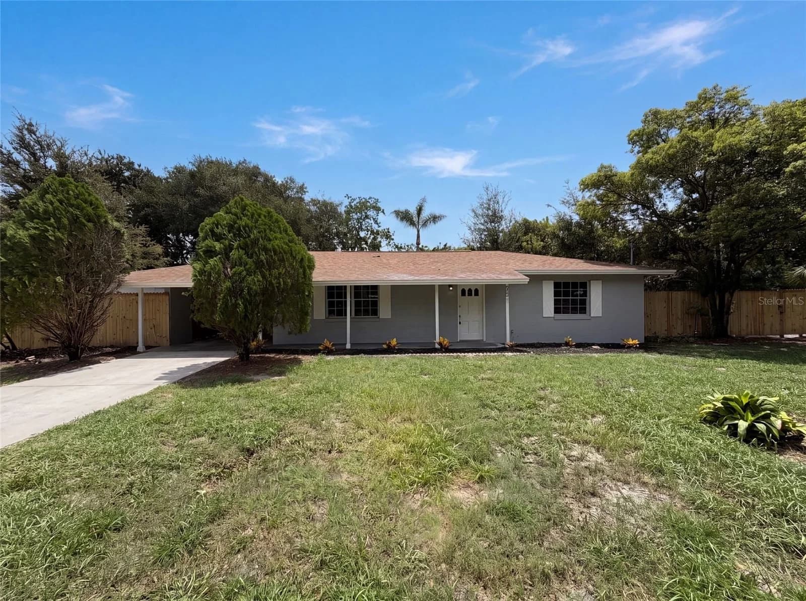 585 HEWETT, Orlando, FL 32807