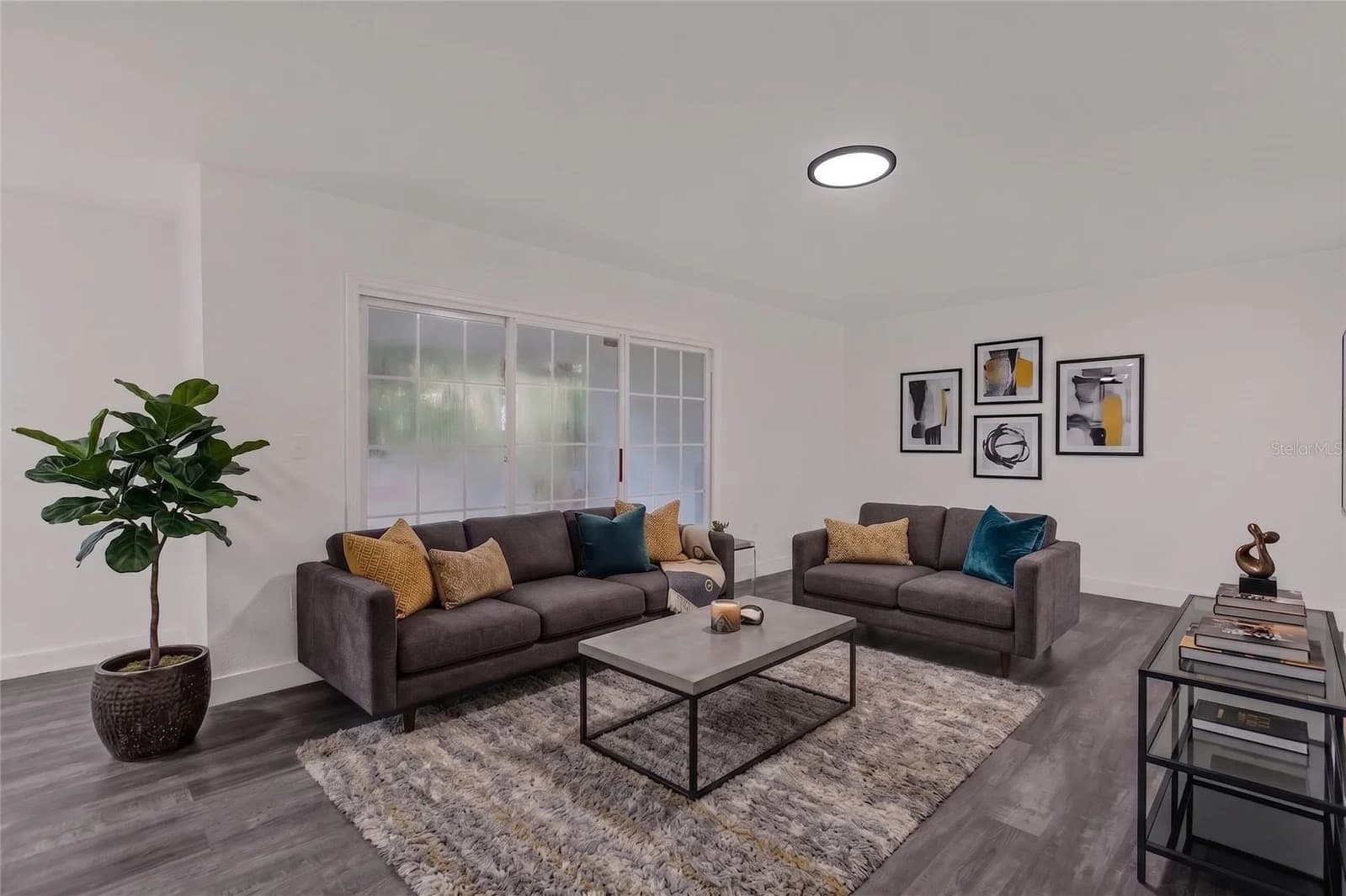 3987 VERSAILLES Drive #3987F, Orlando, FL 32808 2