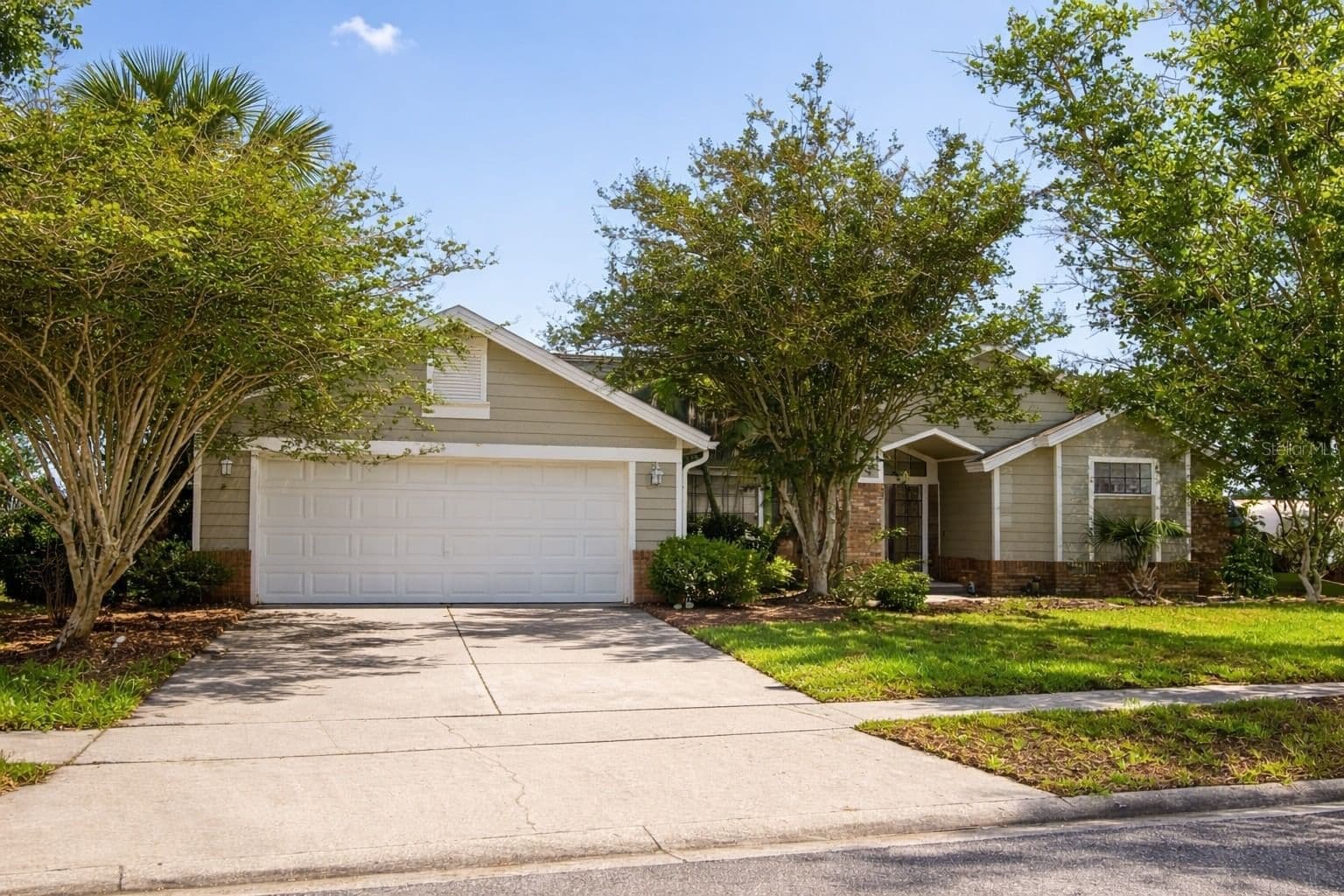 2943 EAGLE LAKE, Orlando, FL 32837