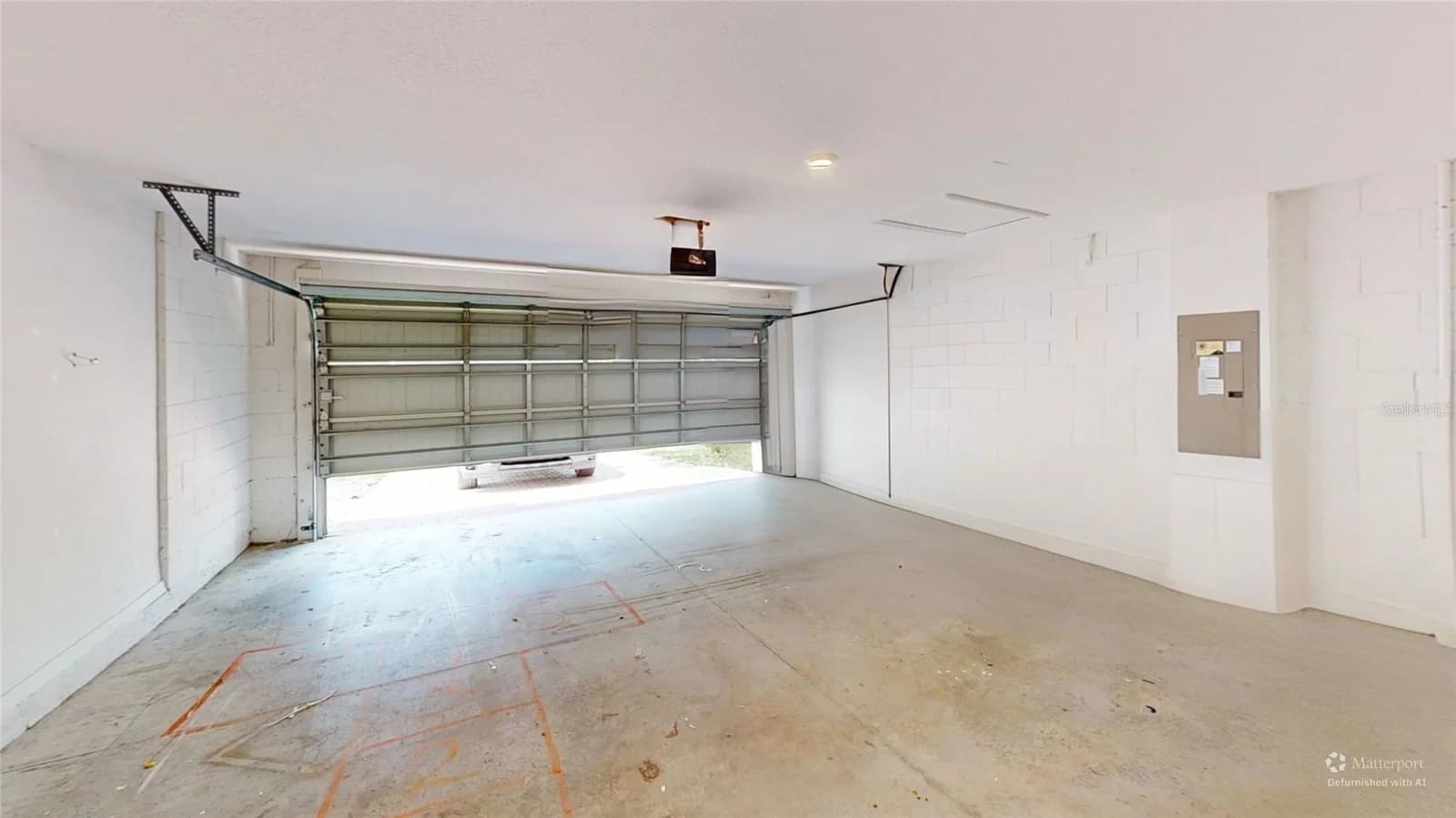 8331 BAYLISS, Orlando, FL 32825 3