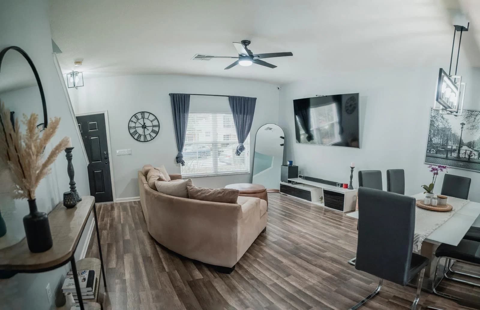 11843 DEER PATH 4