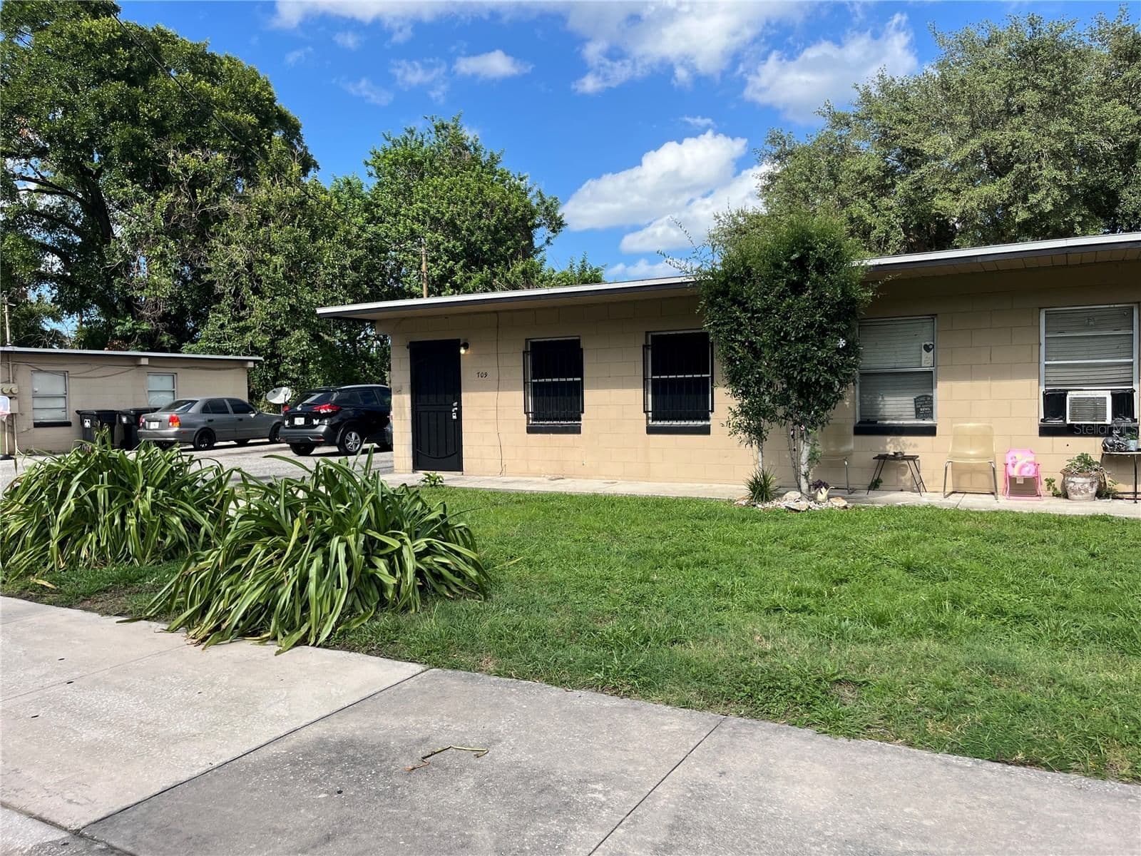 709 BOSTON, Orlando, FL 32805 2
