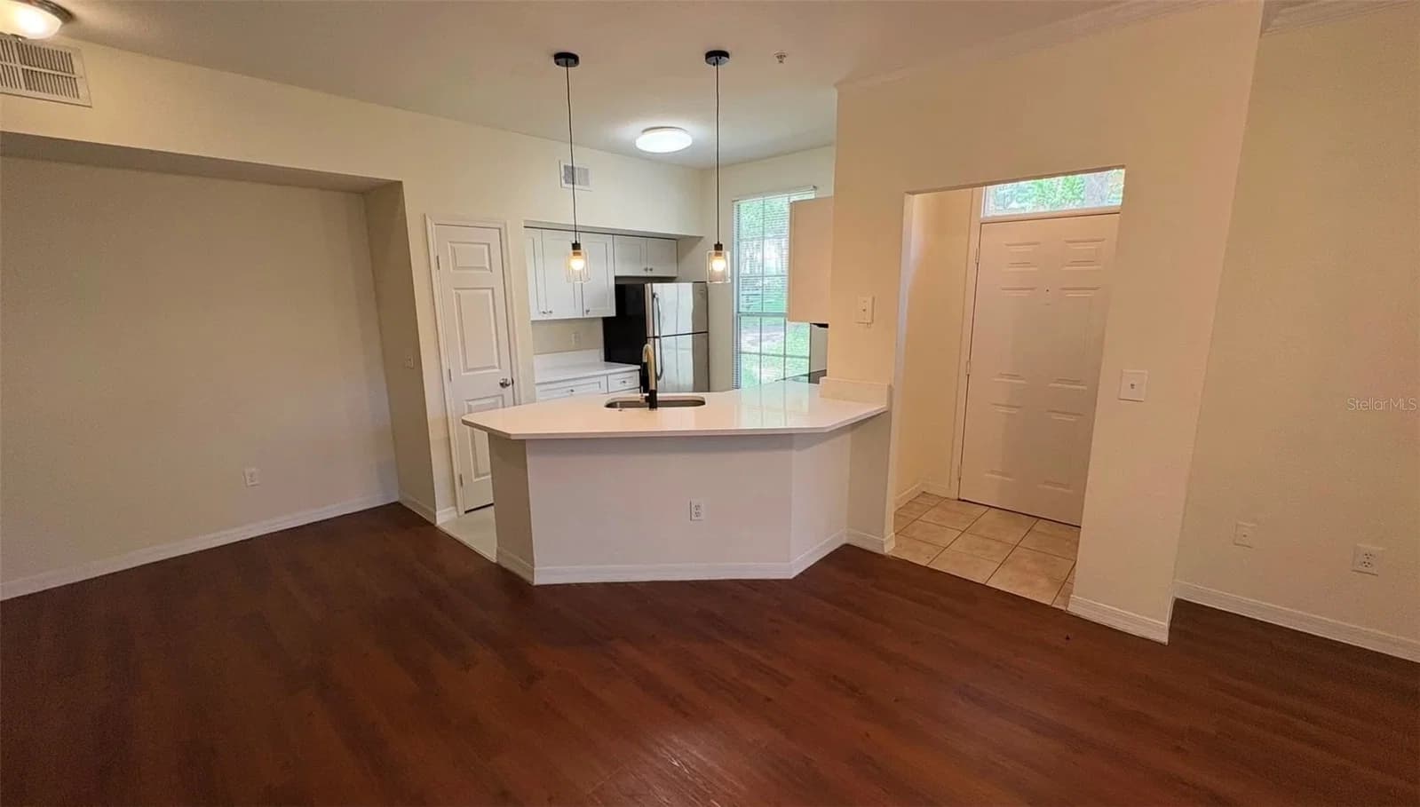 6348 RALEIGH, Orlando, FL 32835 3