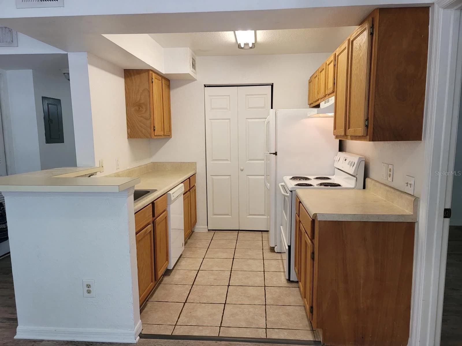 1021 HIAWASSEE 4